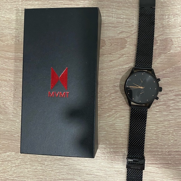 MVMT BLACK ROSE GOLD WATCH. - Picture 3 of 3